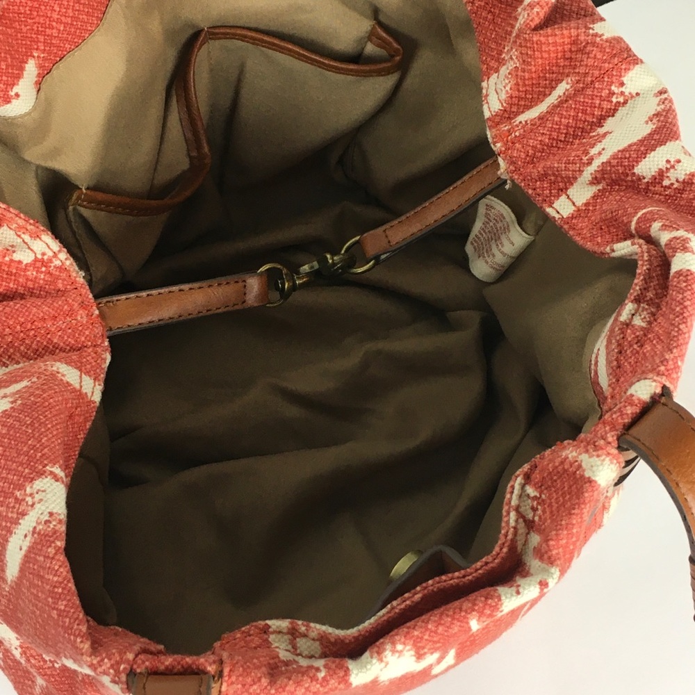 Lucky Brand Red and Cream Shoulder Bag - Picture 12 of 16